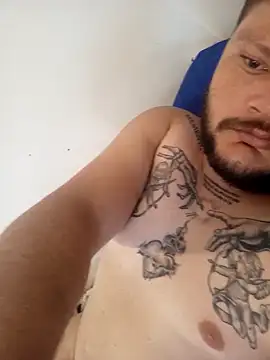 Snapshot of priscilaf chatting on March 10, 2026, 11:48 am priscilaf online show from March 10, 2026, 11:48 am