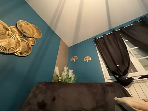 DarkEmy online show from February 25, 2026, 10:03 am