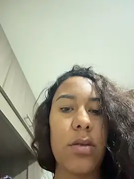 Snapshot of KarinaGrant chatting on March 2, 2026, 10:27 pm KarinaGrant online show from March 2, 2026, 10:27 pm