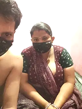 gujjuhotcouple online show from March 20, 2026, 11:20 pm