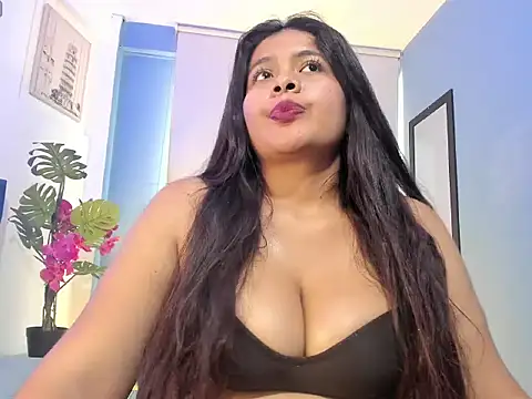 Snapshot of chloecorall chatting on March 3, 2026, 3:40 pm chloecorall online show from March 3, 2026, 3:40 pm