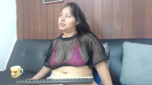 Snapshot of Assly_Love chatting on May 16, 2026, 7:12 pm Assly Love online show from May 16, 2026, 7:12 pm
