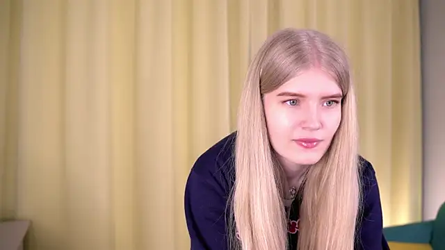 Snapshot of TraceeSeelig chatting on March 3, 2026, 4:18 am TraceeSeelig online show from March 3, 2026, 4:18 am