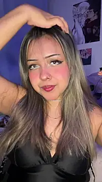 Moon Velvet  online show from March 22, 2026, 12:58 am