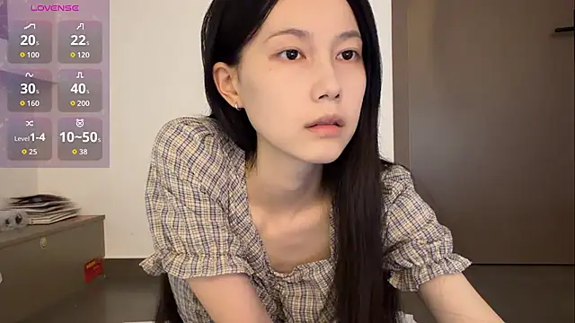Snapshot of DD-5200 chatting on May 21, 2026, 1:40 pm DD-5200 online show from May 21, 2026, 1:40 pm
