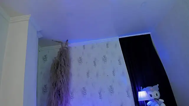 Babyfox gh online show from April 1, 2026, 9:12 pm