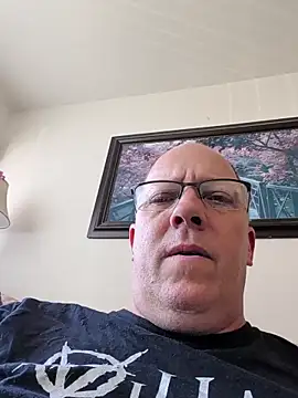 Snapshot of WorthingtonM3 chatting on June 18, 2026, 4:55 pm WorthingtonM3 online show from June 18, 2026, 4:55 pm