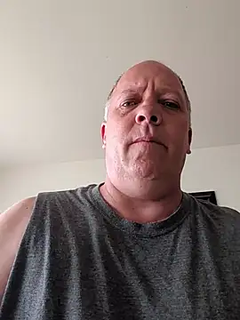 Snapshot of WorthingtonM3 chatting on July 4, 2026, 2:01 pm WorthingtonM3 online show from July 4, 2026, 2:01 pm