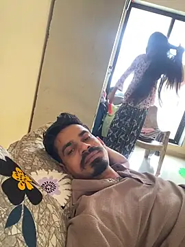 LOVELUST02 online show from April 8, 2026, 9:20 am