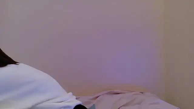 coco  cute online show from February 25, 2026, 7:29 am