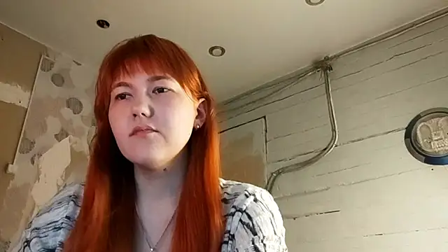 DinaFirebird online show from March 18, 2026, 4:15 am