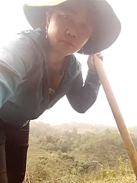 Snapshot of lyly_sexx chatting on March 7, 2026, 2:41 am lyly sexx online show from March 7, 2026, 2:41 am