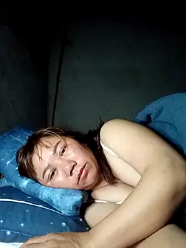 Snapshot of lyly_sexx chatting on March 29, 2026, 10:10 pm lyly sexx online show from March 29, 2026, 10:10 pm