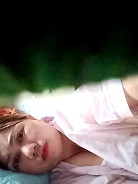 Snapshot of lyly_sexx chatting on April 5, 2026, 5:59 am lyly sexx online show from April 5, 2026, 5:59 am