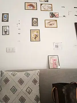 Ivy Trix2 online show from March 19, 2026, 2:48 am