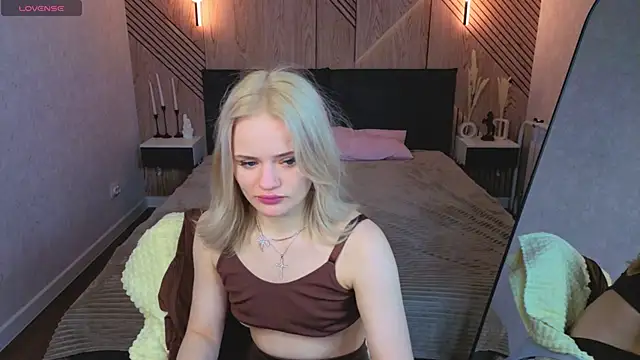 Tessa Ashe online show from May 25, 2026, 5:19 pm