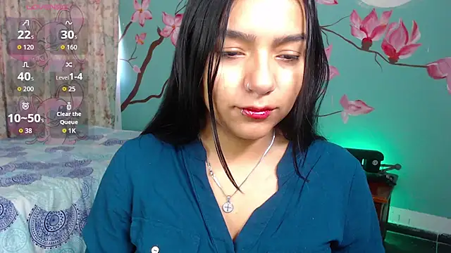 Snapshot of NoelleVireaux chatting on March 13, 2026, 11:39 am NoelleVireaux online show from March 13, 2026, 11:39 am