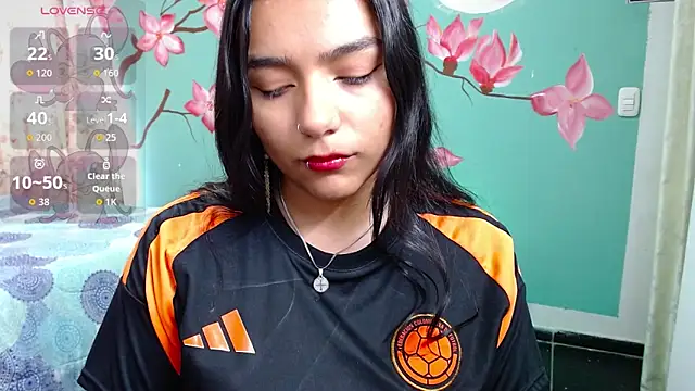 Snapshot of NoelleVireaux chatting on March 26, 2026, 6:35 pm NoelleVireaux online show from March 26, 2026, 6:35 pm