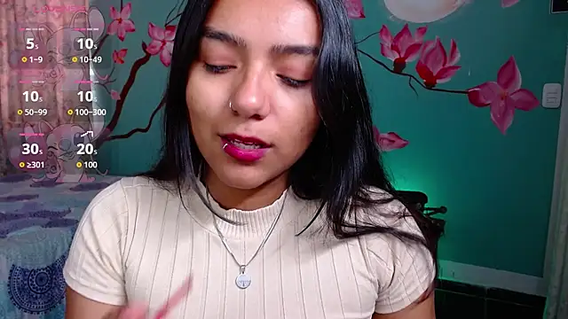 Snapshot of NoelleVireaux chatting on April 13, 2026, 1:16 pm NoelleVireaux online show from April 13, 2026, 1:16 pm