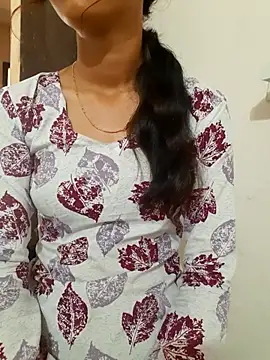 Janvi chauhan online show from February 26, 2026, 6:01 am