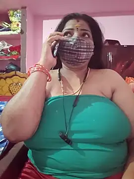 Snapshot of tamil_lathikaaa chatting on June 8, 2026, 3:29 am tamil lathikaaa online show from June 8, 2026, 3:29 am
