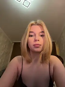 grl4u online show from March 4, 2026, 6:14 pm