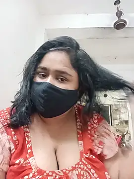 Snapshot of diyadey chatting on May 19, 2026, 8:15 pm diyadey online show from May 19, 2026, 8:15 pm