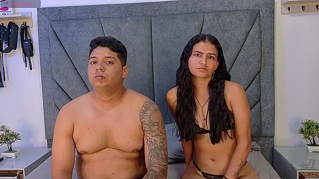 SweetAndSavage OS online show from March 5, 2026, 7:43 pm