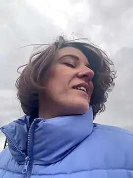 Kamorana online show from March 14, 2026, 10:10 am