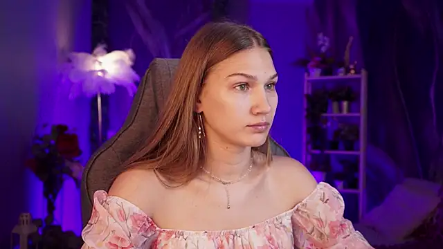 Sweet Emilya online show from May 29, 2026, 8:23 am