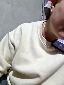 phay79 online show from March 13, 2026, 1:12 am