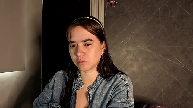  VALERIAGOMEZ online show from June 24, 2026, 12:15 pm