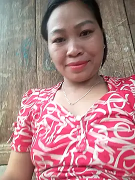 Mizu-hotshow online show from May 6, 2026, 10:42 am