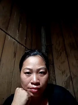 Mizu-hotshow online show from May 21, 2026, 2:13 pm