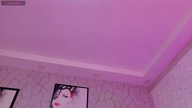 Genesisraydenx online show from June 11, 2026, 2:53 am