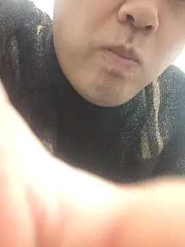 wanggang880903 online show from March 7, 2026, 4:26 pm