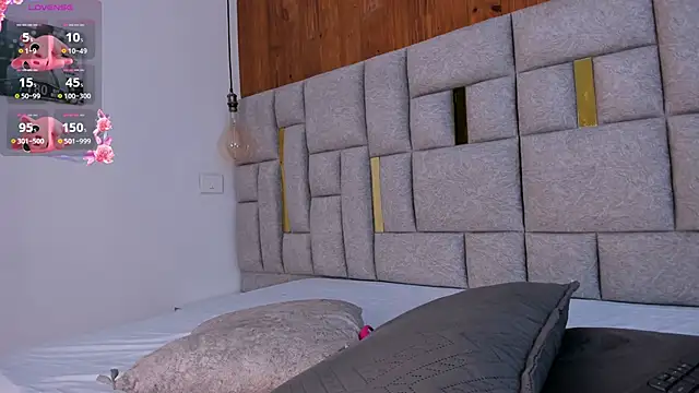 camilaa smith  online show from March 10, 2026, 7:41 pm