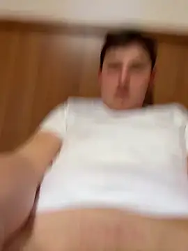 Snapshot of unlocked28 chatting on February 26, 2026, 11:04 pm unlocked28 online show from February 26, 2026, 11:04 pm