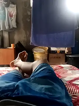 Snapshot of Javier_068 chatting on February 27, 2026, 2:28 pm Javier 068 online show from February 27, 2026, 2:28 pm