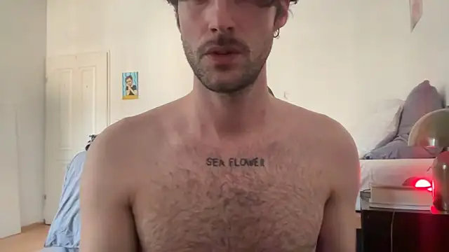 DESEXCAM online show from February 27, 2026, 10:04 am