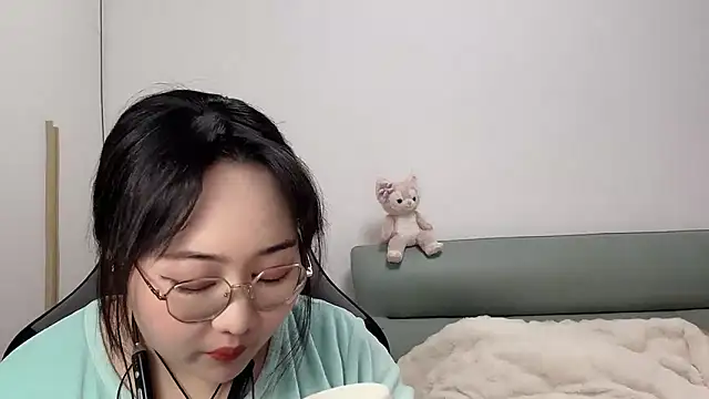 Susu-36E online show from March 13, 2026, 6:09 am