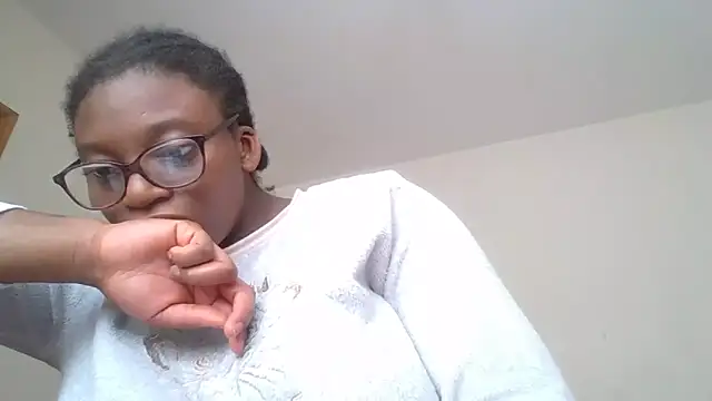 Snapshot of SexyGemBeauty chatting on June 3, 2026, 1:25 pm SexyGemBeauty online show from June 3, 2026, 1:25 pm