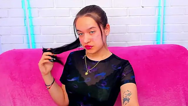 AishaTempt online show from March 16, 2026, 8:40 am