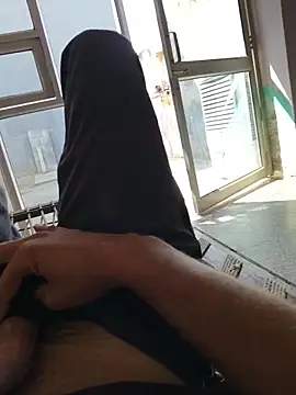 shybullggn online show from February 28, 2026, 6:25 am