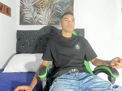 Snapshot of mauricio_smiith chatting on March 2, 2026, 2:14 am mauricio smiith online show from March 2, 2026, 2:14 am