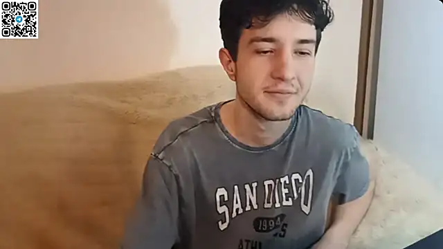  ZaneX online show from April 15, 2026, 7:10 pm