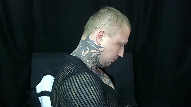 devilWithTats online show from May 21, 2026, 12:12 pm