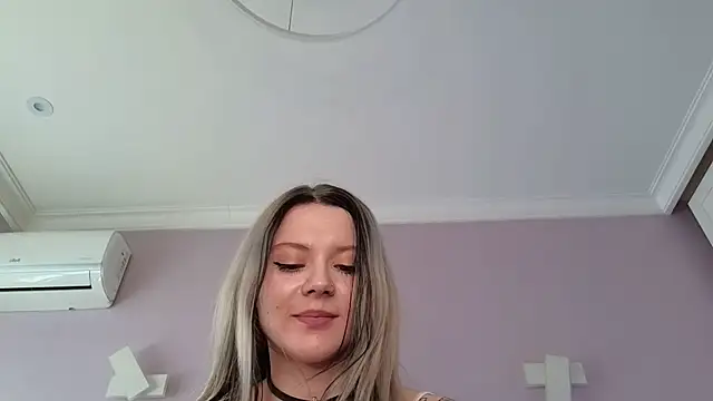 AliceTease online show from June 6, 2026, 10:09 am
