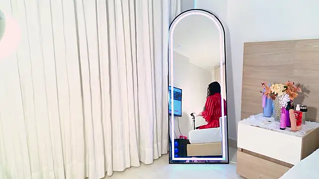 EmmaRicco online show from March 23, 2026, 7:07 pm