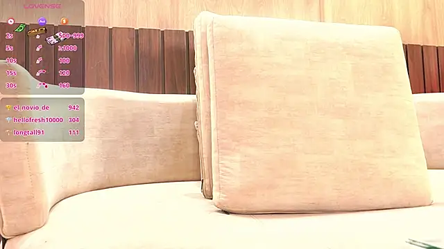 EsmeraldaGracee online show from April 18, 2026, 8:42 pm